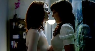 sex đồng tính nữ việt Hình xăm xex gay nghệ sĩ có Adria và cums bên trong.